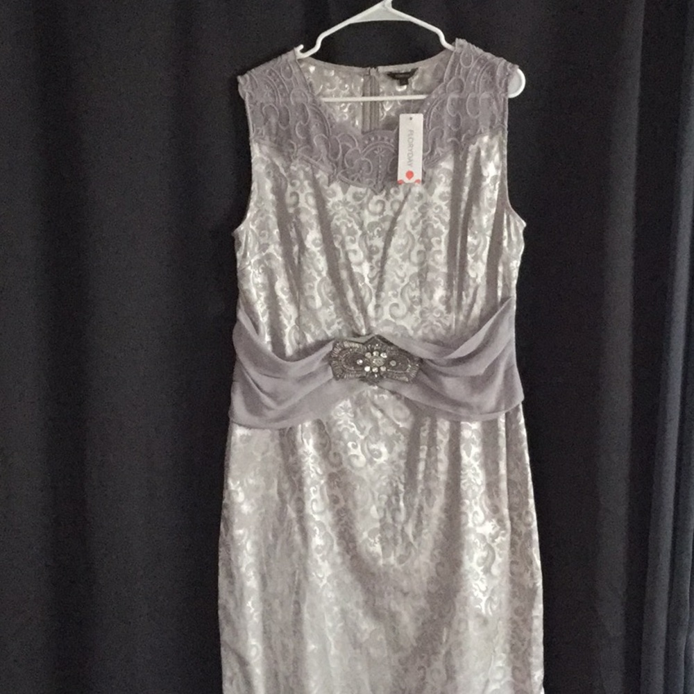 Moms Wedding Dress-too fancy for Casual Garden